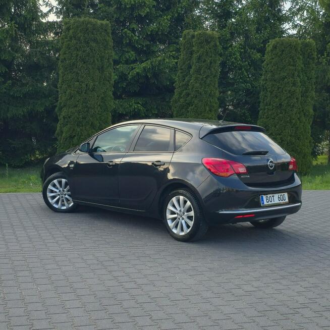 Opel Astra 1.4 Turbo Kamera Cofania, Nawigacja, Klima 2 Klucze