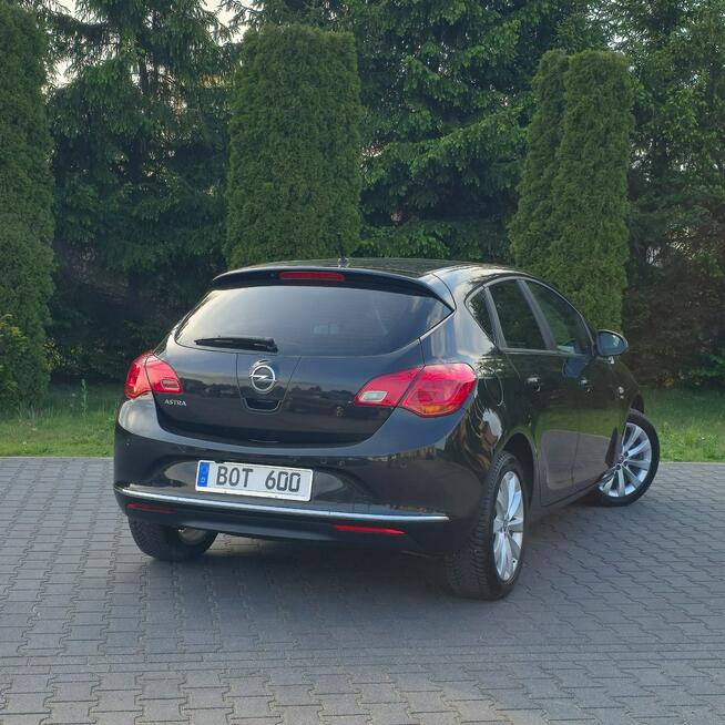 Opel Astra 1.4 Turbo Kamera Cofania, Nawigacja, Klima 2 Klucze