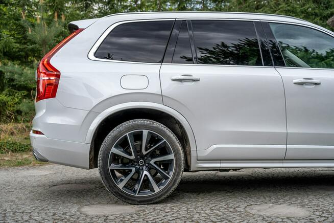 Volvo XC 90 T6 Momentum / 2.0 320KM AWD / 7-osobowy / Kamera / Panorama / Blis FV