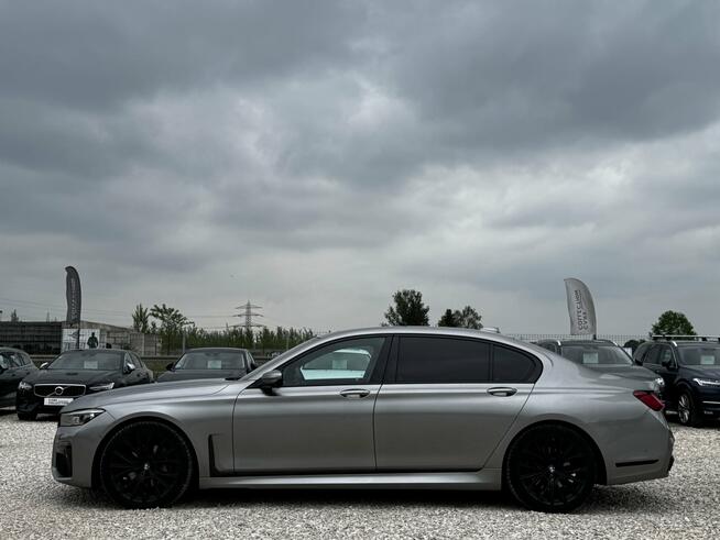 BMW Seria 7, 2021