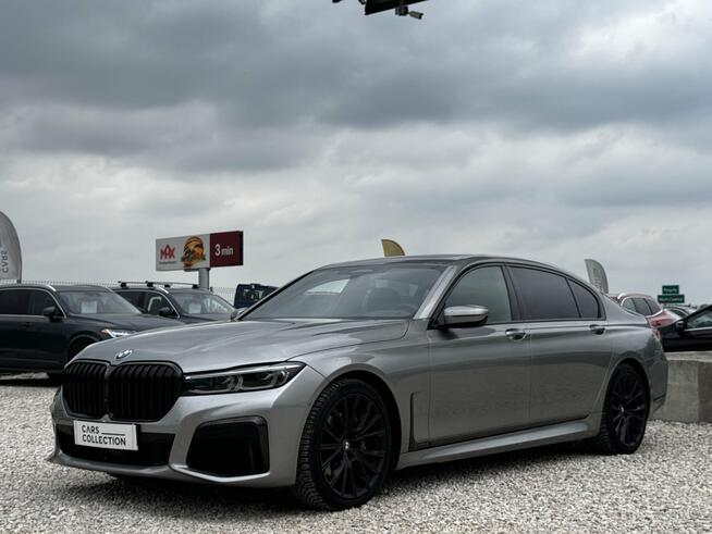 BMW Seria 7, 2021