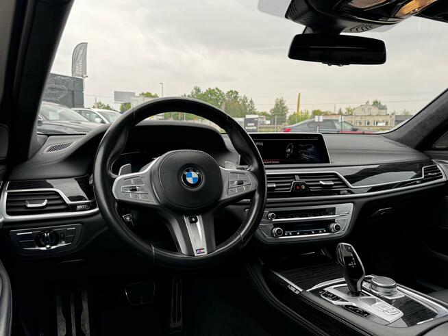 BMW Seria 7, 2021