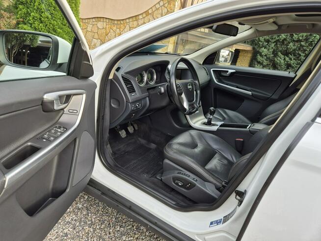 Volvo XC 60 2.0D 163KM, Summum, Stan Perfekcyjny, Org. Lakier, Nowy Rozrząd itp.
