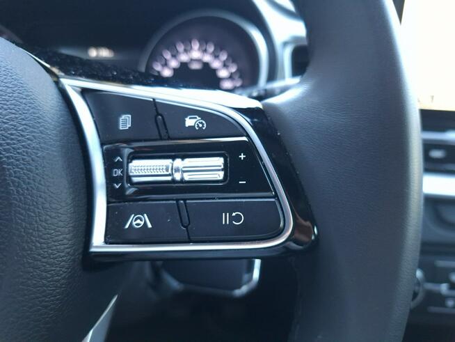 Kia Cee'd 1.5 140 KM / Salon PL/ Gwarancja do 2032r / VAT 23 / Kamera / NAVI