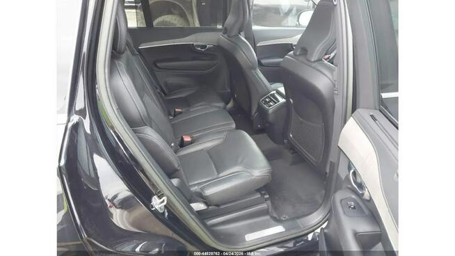 Volvo XC 90 / AWD / Najbogatsza wersja INSCRIPTION / niski przebieg
