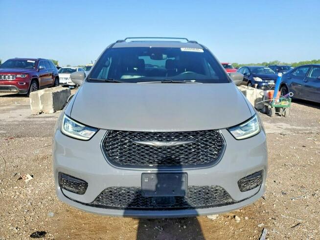Chrysler Pacifica / Bogata wersja / niski przebieg / automat / mała szkoda