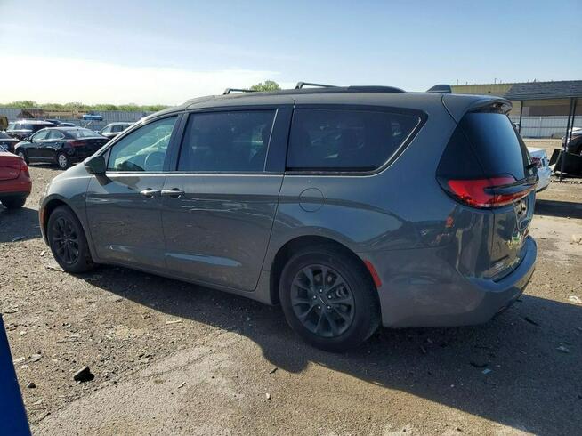 Chrysler Pacifica / Bogata wersja / niski przebieg / automat / mała szkoda