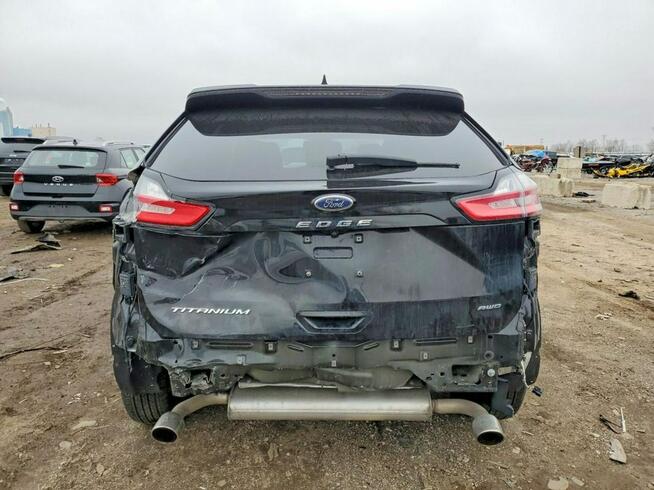 Ford EDGE AWD / TITANIUM / automat