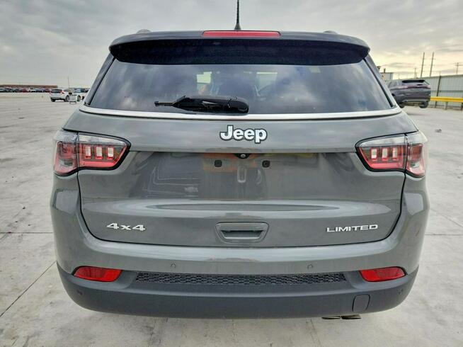 Jeep Compass LIMITED / 4x4 / niski przebieg