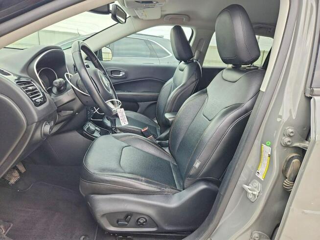 Jeep Compass LIMITED / 4x4 / niski przebieg
