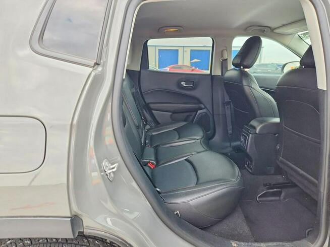 Jeep Compass LIMITED / 4x4 / niski przebieg