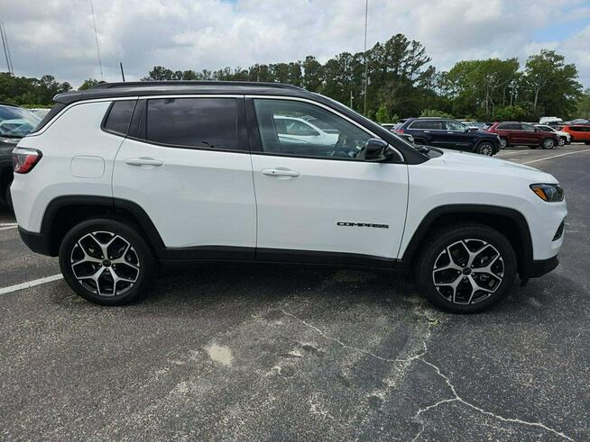Jeep Compass LIMITED / 4x4 / niski przebieg