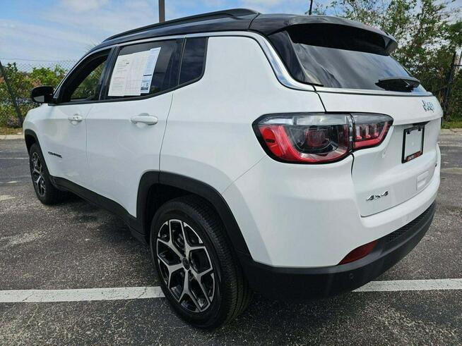 Jeep Compass LIMITED / 4x4 / niski przebieg