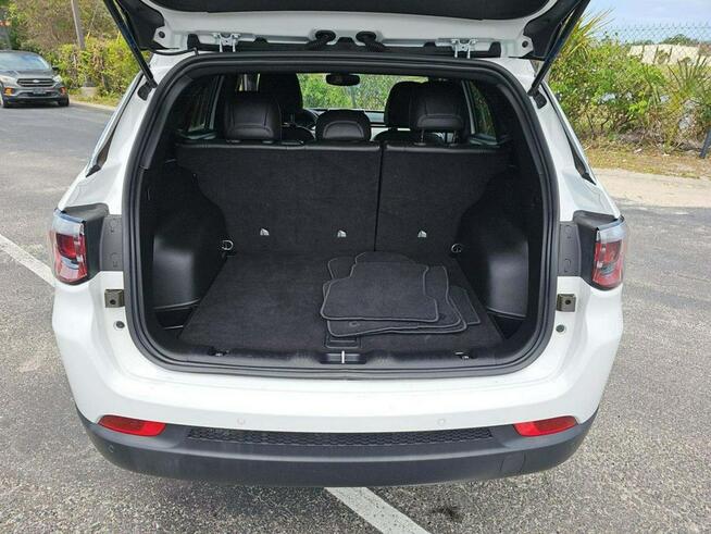Jeep Compass LIMITED / 4x4 / niski przebieg