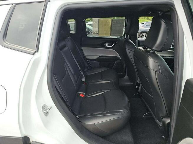 Jeep Compass LIMITED / 4x4 / niski przebieg