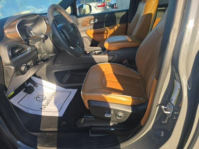 Chrysler Pacifica PINNACLE / AWD / niski przebieg