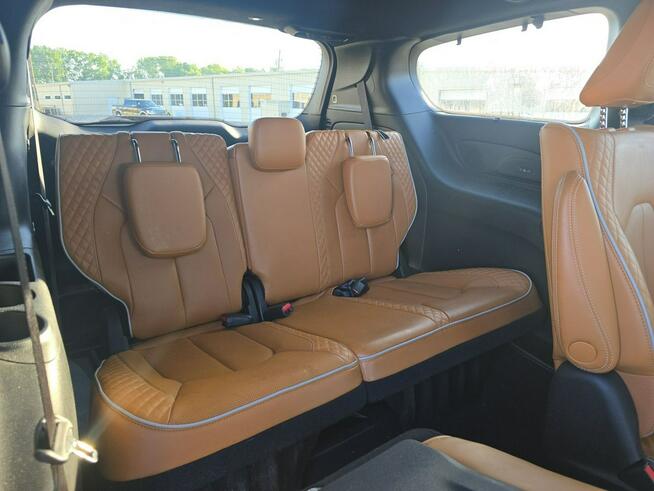 Chrysler Pacifica PINNACLE / AWD / niski przebieg