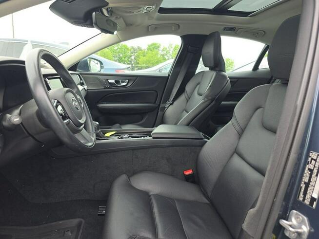 Volvo S60 INSCRIPTION / AWD / niski przebieg / mała szkoda
