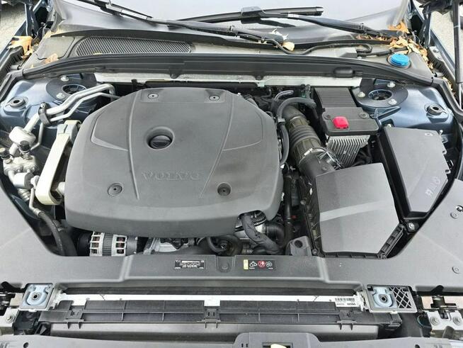 Volvo S60 INSCRIPTION / AWD / niski przebieg / mała szkoda