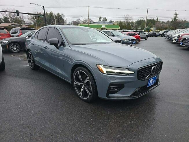 Volvo S60 AWD / niski przebieg / automat
