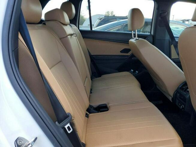 Volkswagen Tiguan 4x4 / R-LINE BLACK / niski przebieg