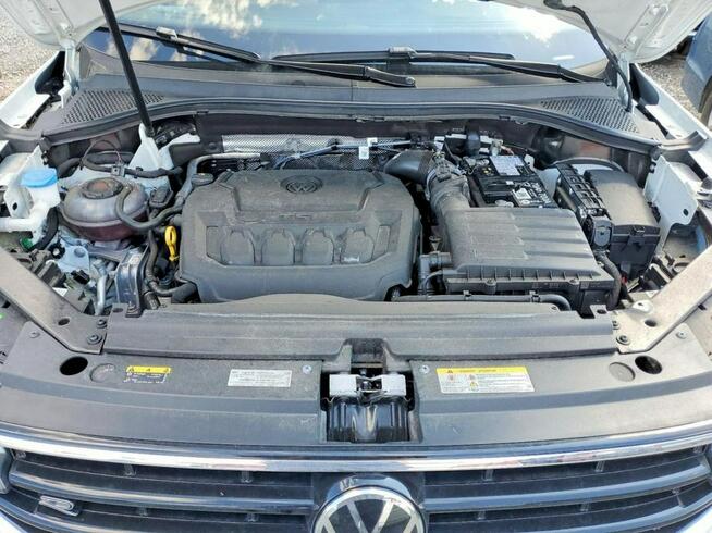 Volkswagen Tiguan 4x4 / R-LINE BLACK / niski przebieg