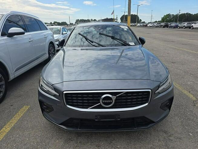 Volvo S60 R-Design / AWD / niski przebieg