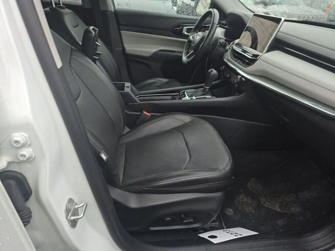 Jeep Compass 4x4 / LIMITED / niski przebieg / mała szkoda