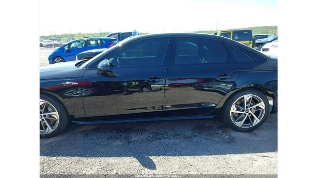 Audi A4 Quattro / S-Line / niski przebieg