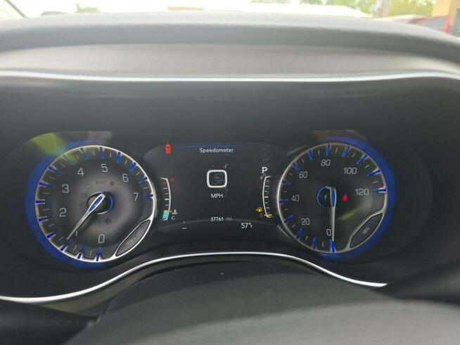 Chrysler Pacifica NAJWYZSZA WERSJA WYPOSAŻENIA PINNACLE / mała szkoda / niski przebieg
