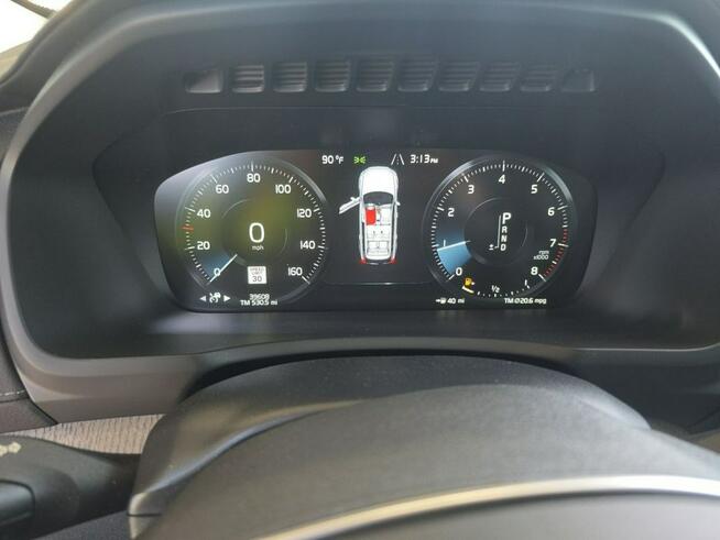 Volvo XC 90 AWD / najbogatsza wersja Inscription / niski przebieg