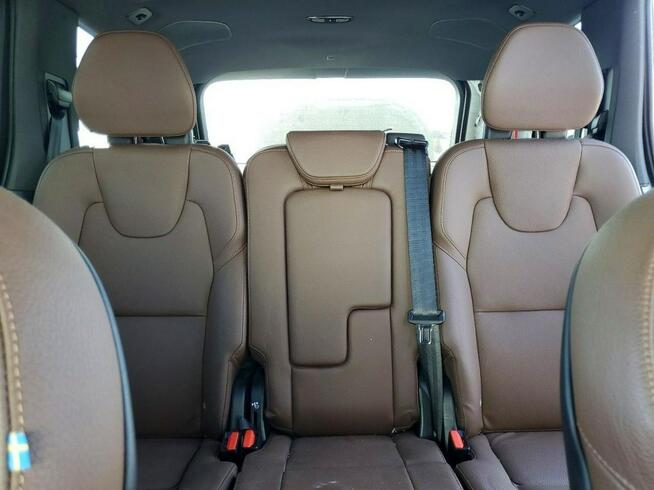 Volvo XC 90 / 4x4 / niski przebieg / automat