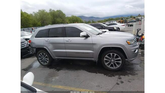 Jeep Grand Cherokee 4x4 / najbogatsza wersja OVERLAND / 3.6 - idealny pod gaz