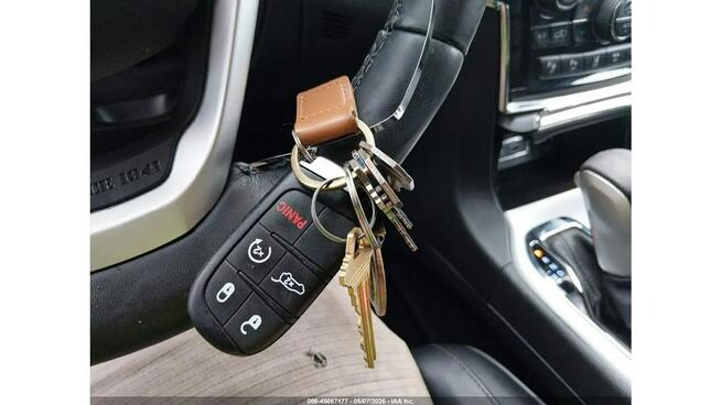 Jeep Grand Cherokee SUMMIT / 4x4 / niski przebieg