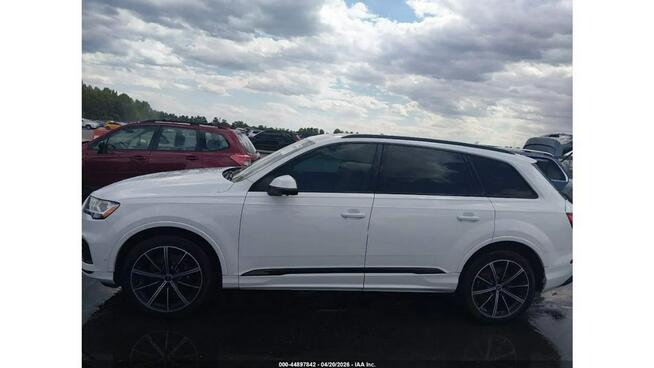 Audi Q7 / Quattro / 3.0 V6 / niski przebieg
