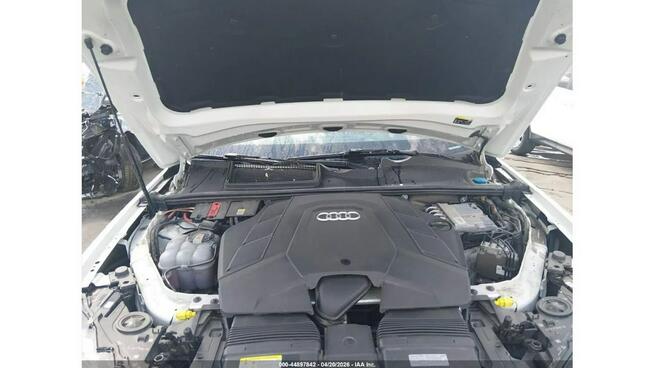 Audi Q7 / Quattro / 3.0 V6 / niski przebieg
