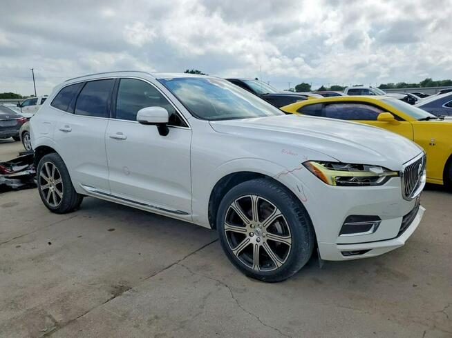 Volvo XC 60 / 4x4 / Najbogatsza wersja INSCRIPTION / niski przebieg