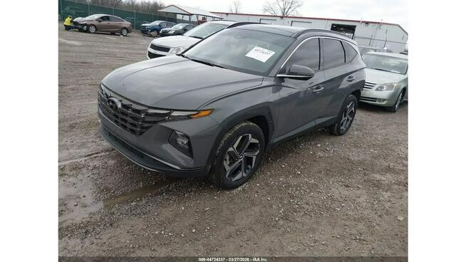Hyundai Tucson LIMITED / 4x4 / niski przebieg