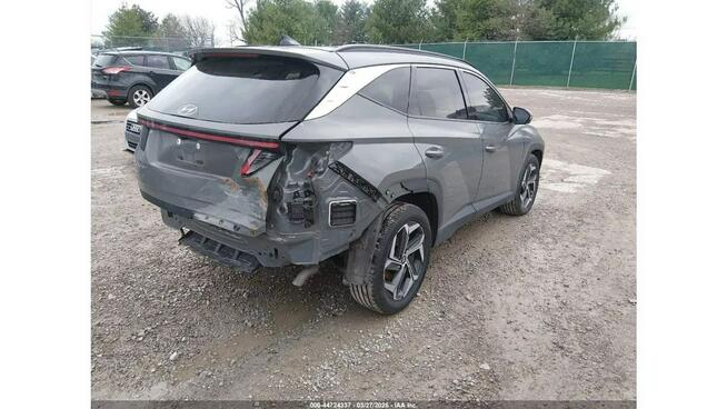 Hyundai Tucson LIMITED / 4x4 / niski przebieg
