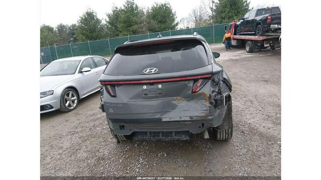 Hyundai Tucson LIMITED / 4x4 / niski przebieg