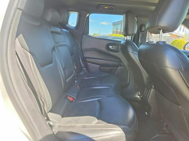 Jeep Compass LIMITED / 4x4 / niski przebieg