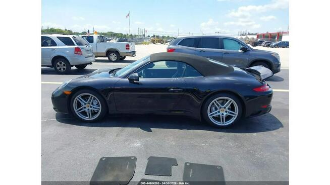 Porsche 911 cabrio / niski przebieg