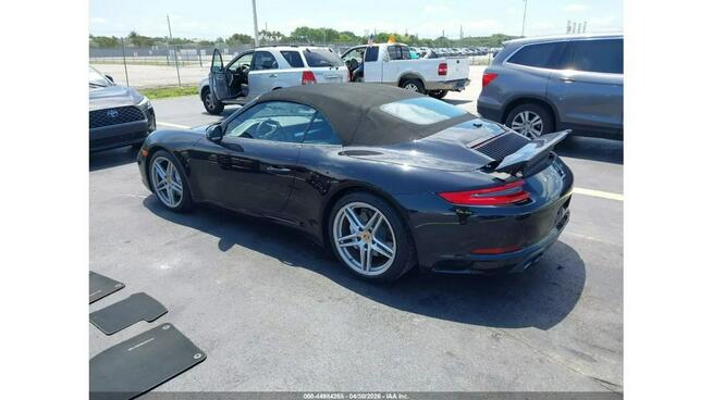 Porsche 911 cabrio / niski przebieg