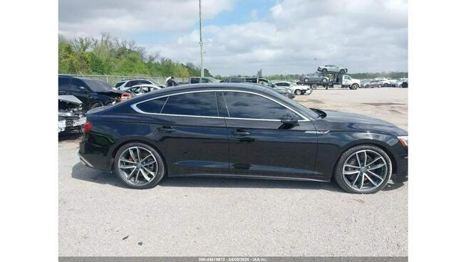 Audi A5 / Quattro / S-Line