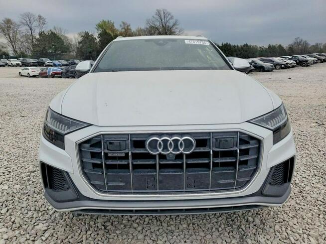 Audi Q8 / Quattro / S-Line / niski przebieg
