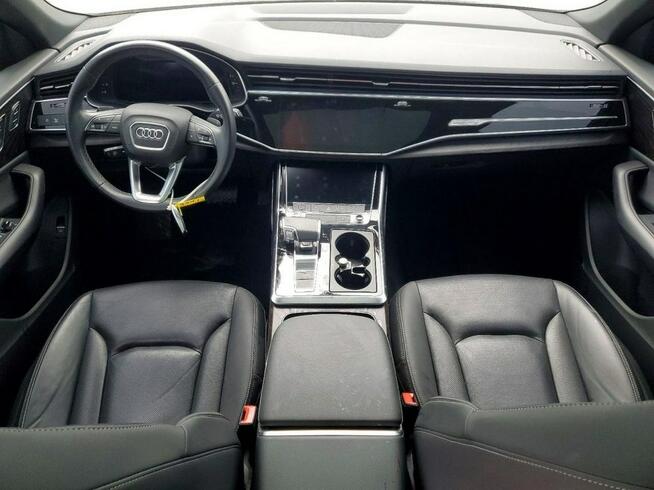 Audi Q8 / Quattro / S-Line / niski przebieg