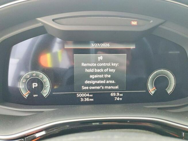 Audi Q8 / Quattro / S-Line / niski przebieg