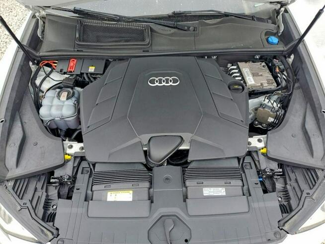 Audi Q8 / Quattro / S-Line / niski przebieg