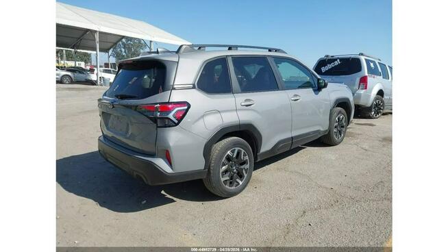 Subaru Forester 4x4 / automat / niski przebieg