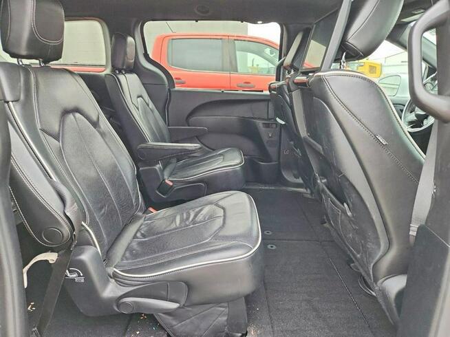Chrysler Pacifica / LIMITED S / automat / niski przebieg